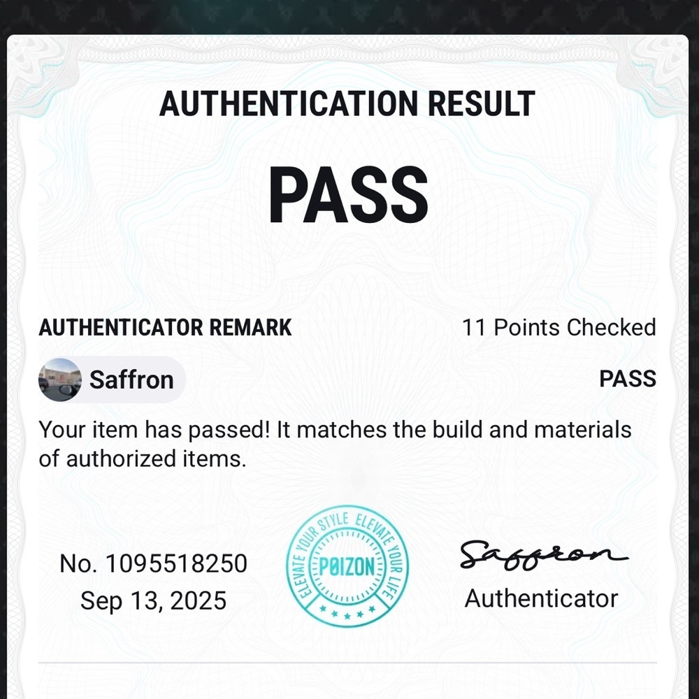 Gucci GG Marmont Leather Thong Sandals • Black • Size 39 - Picture 8 of 8